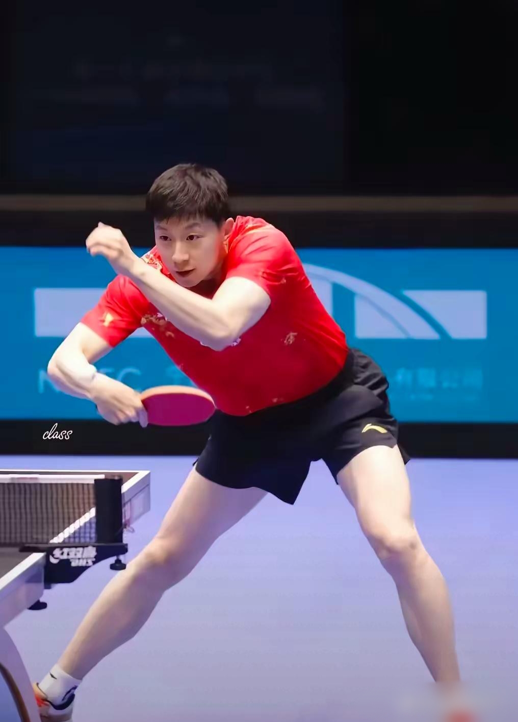 九游体育直播-英国乒乓球队力克韩国乒乓球队，马龙高光表现